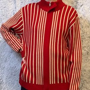 Mod Sweater with Zipper